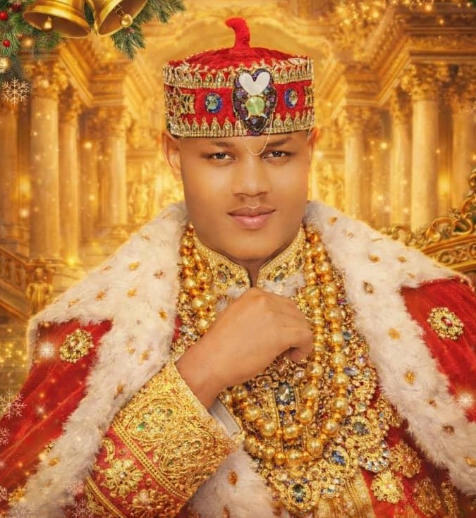 Royal leadership and service